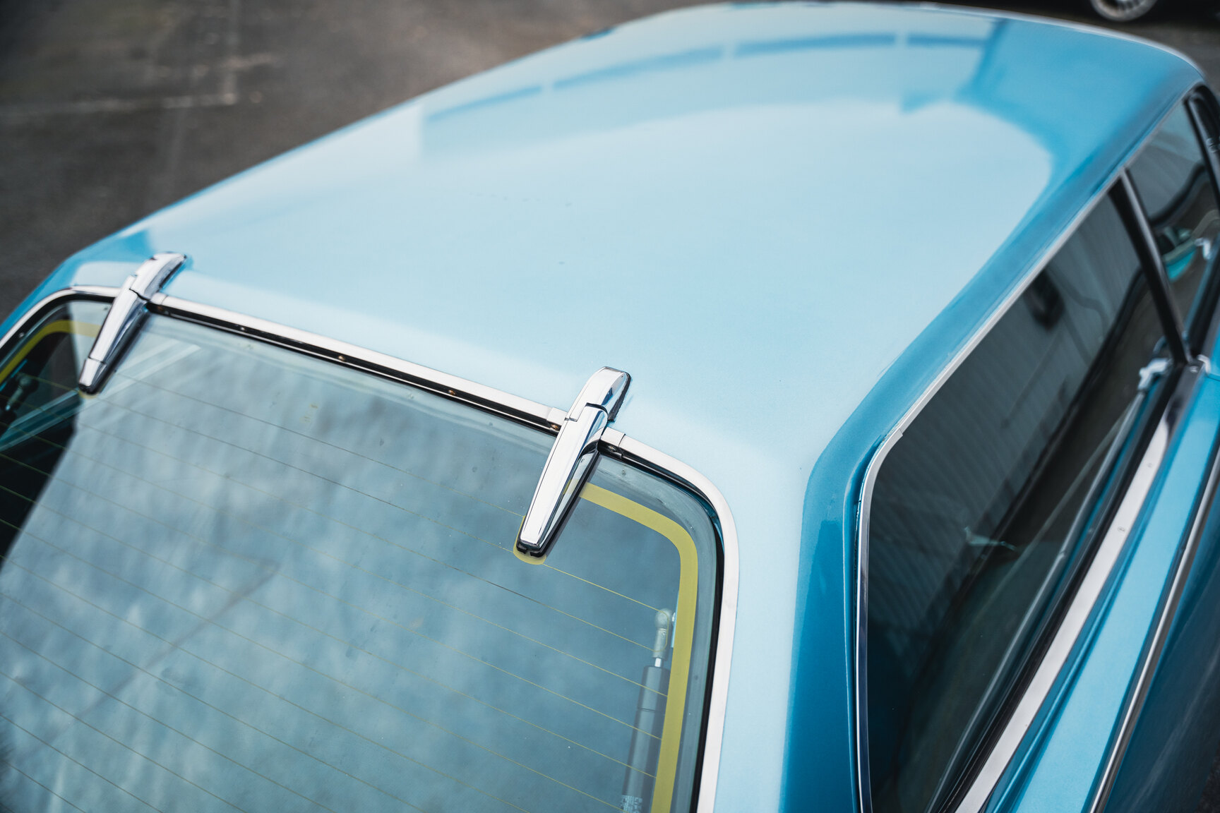 Exteriörbild på 1972 Volvo 1800 ES