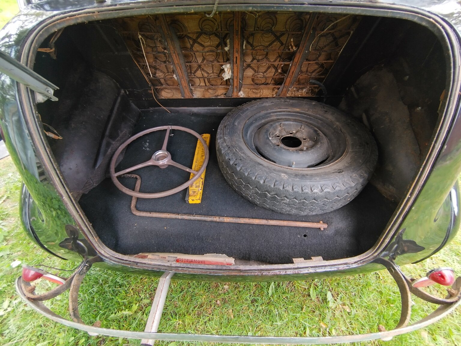 Interiörbild 1939 Chevrolet Master De Luxe Sedan Sport