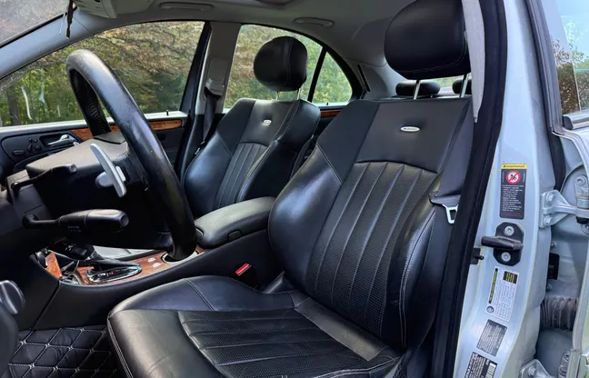 2006 Mercedes-Benz C 55 AMG – Interior
