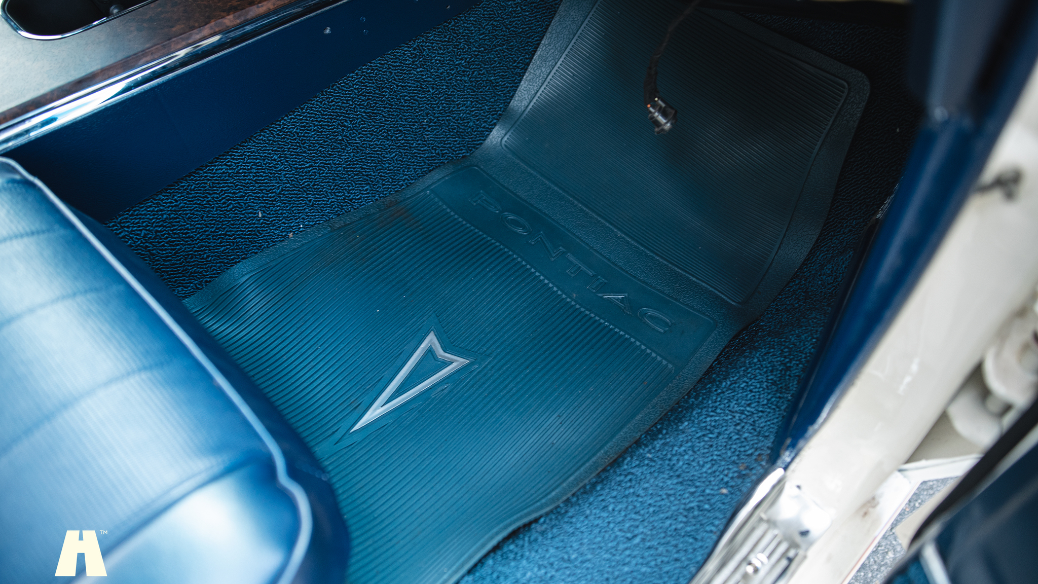 Interior image of 1969 Pontiac Firebird convertible 