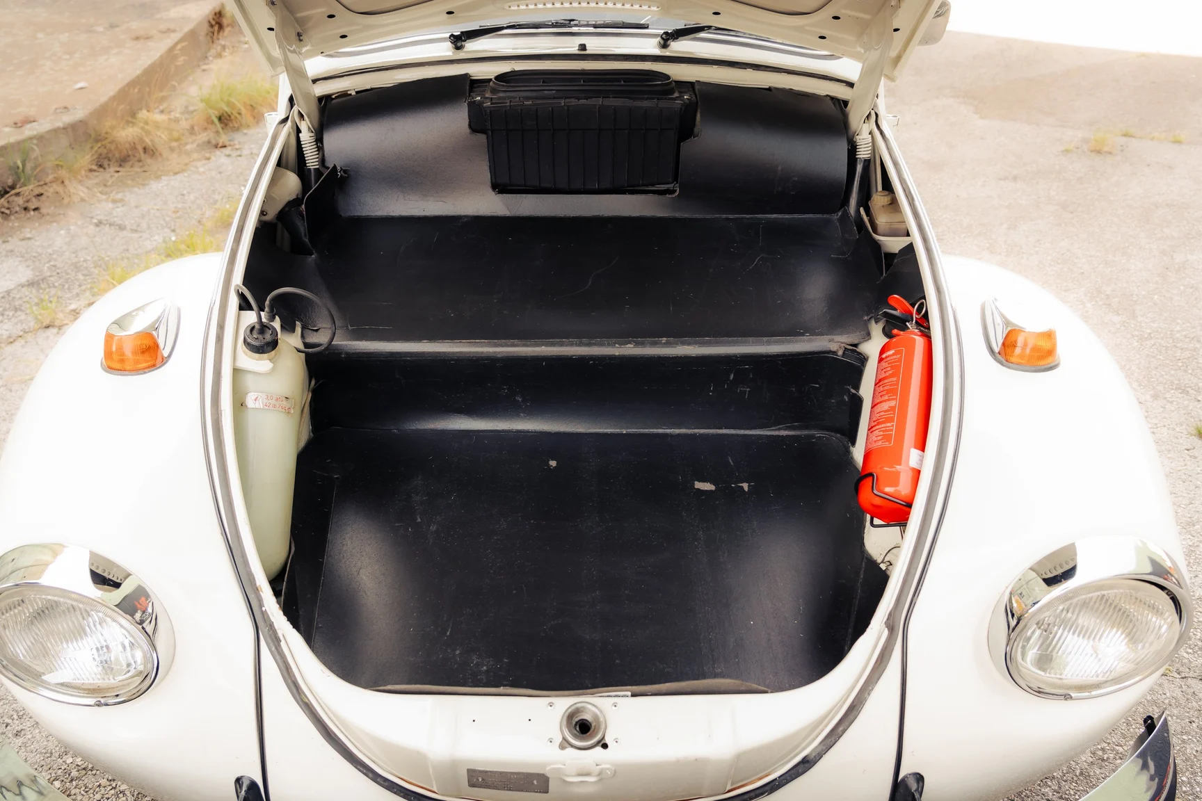 Innenraumfoto von 1972 Volkswagen 1302 S Cabriolet (45)