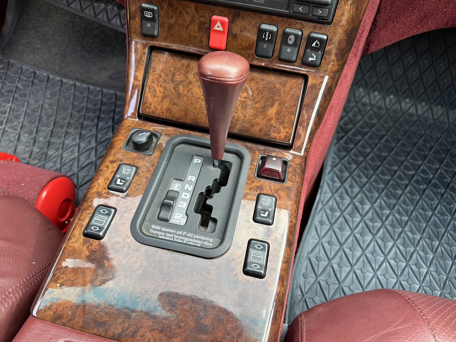 Interiörbild 1992 Mercedes-Benz SL 500