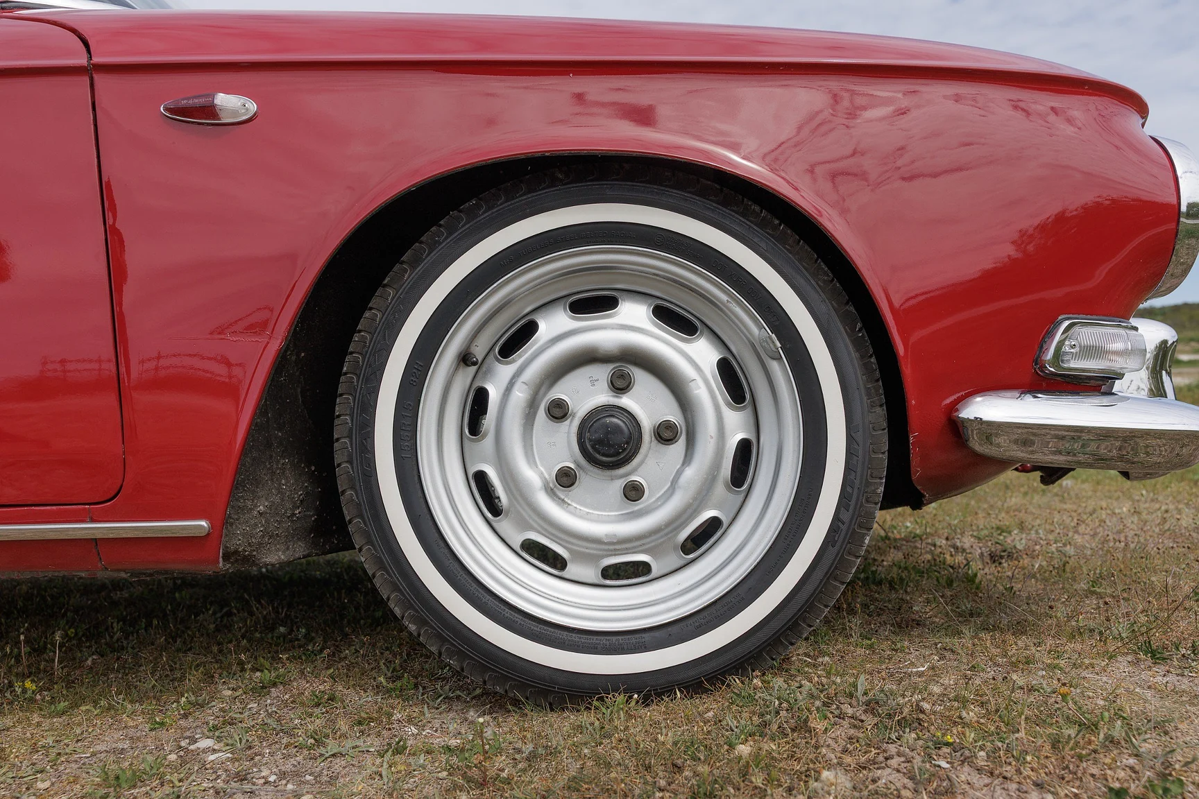 Aussenfoto 1968 Volkswagen Typ 34 1600 L Karmann-Ghia (61)