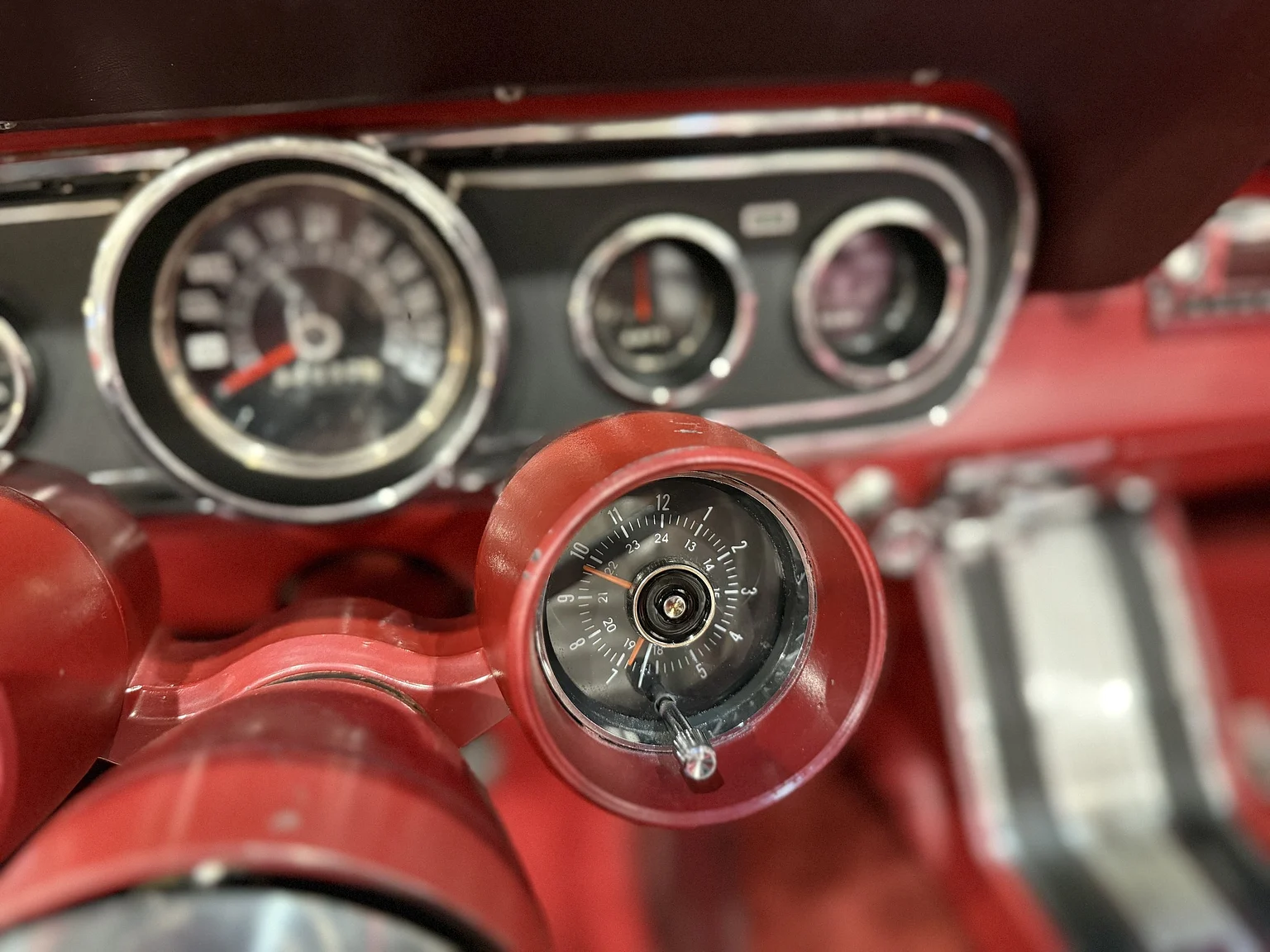 Interior image of 1966 Ford Mustang Convertible (16)