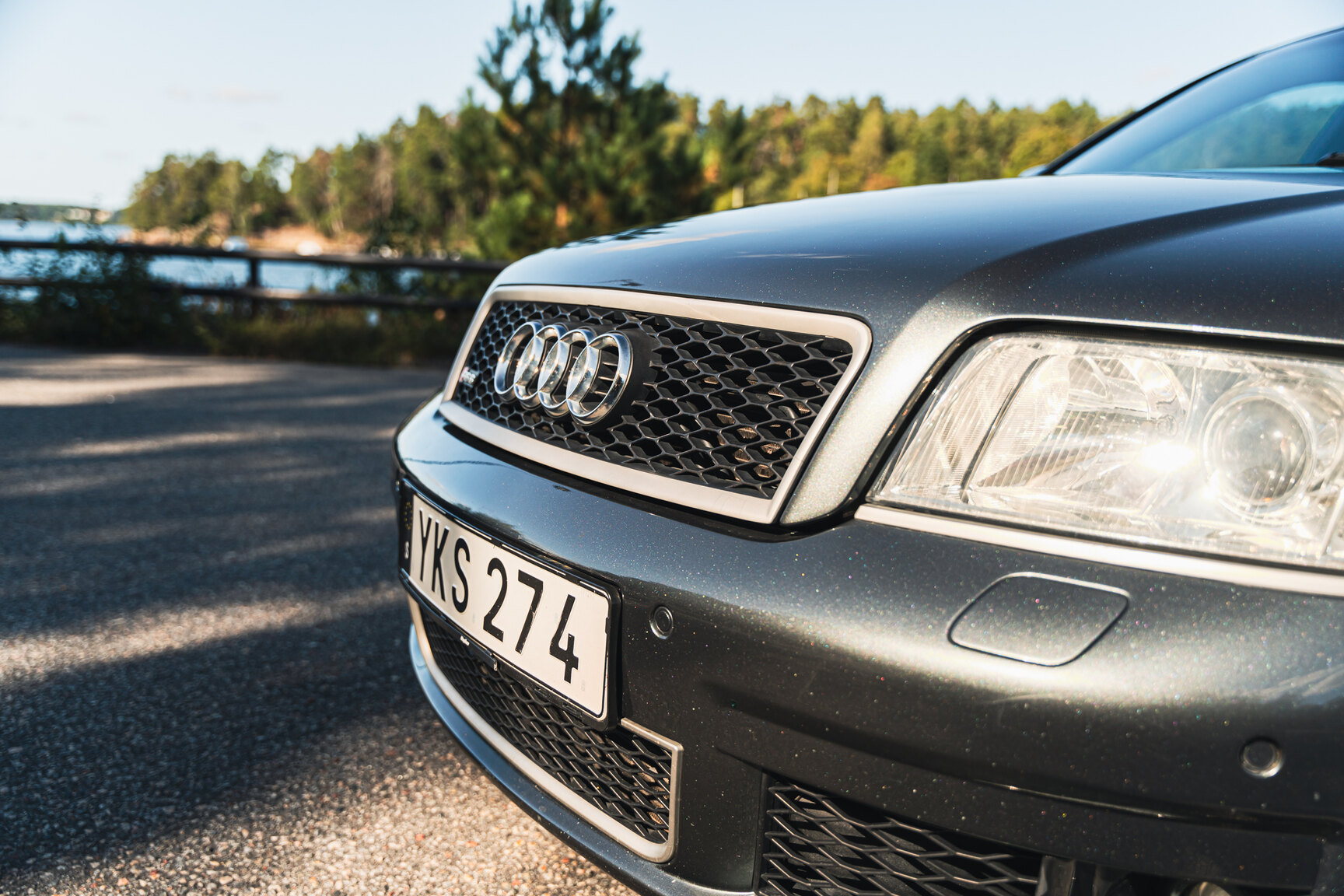 Exterior image of 2003  Audi RS6 C5