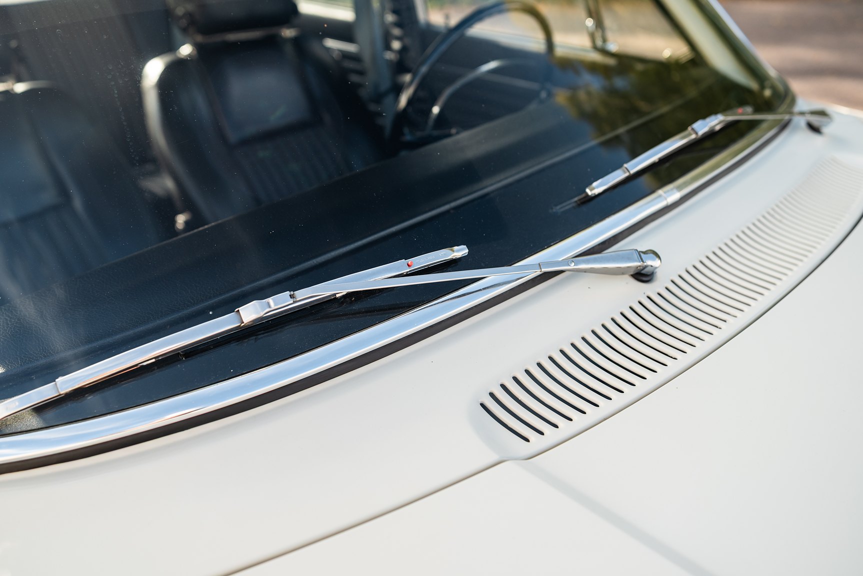 Exterior image of 1967 Volvo 144 1.8 