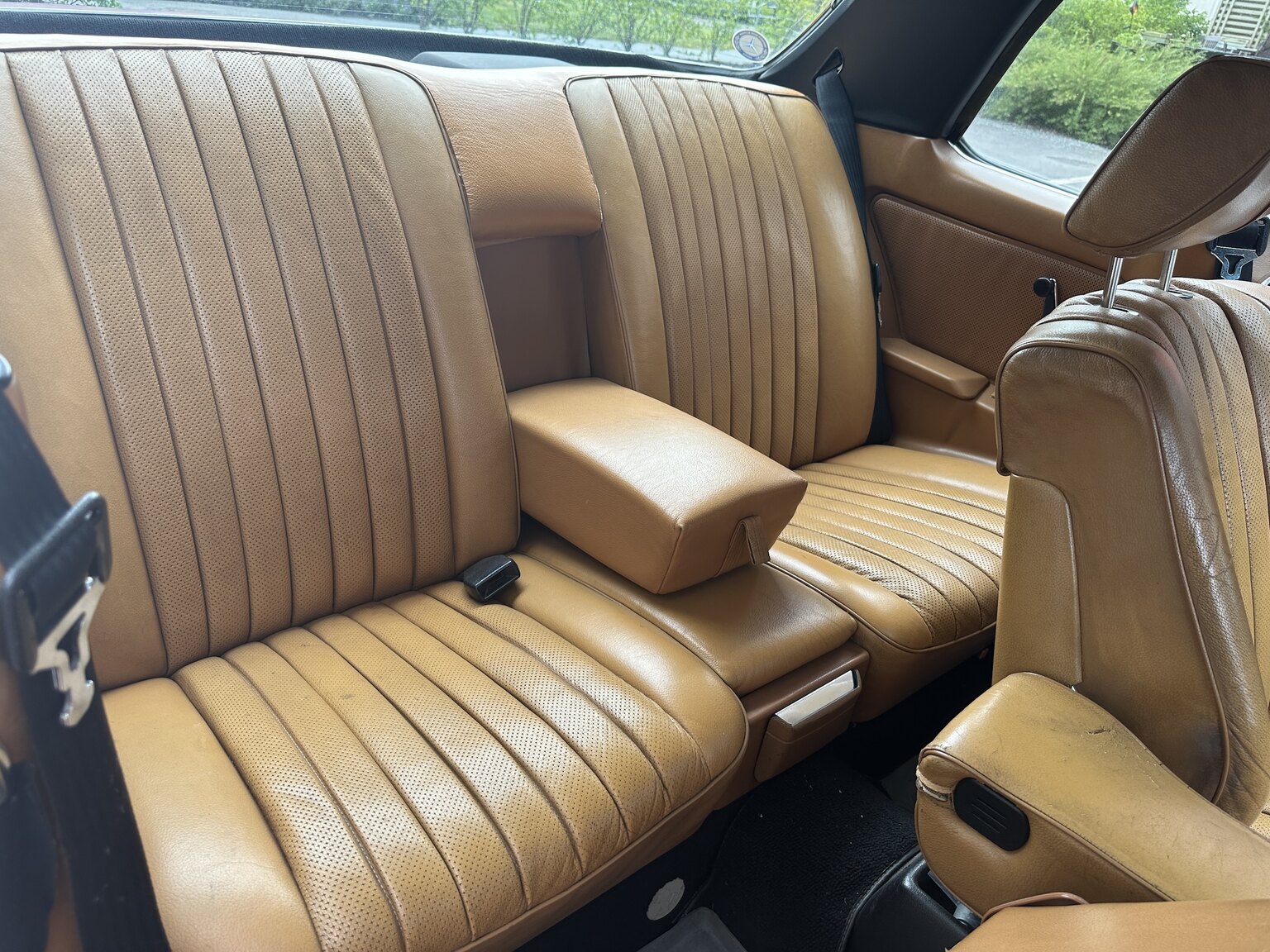 Innenraumfoto von 1977 Mercedes-Benz 280 CE