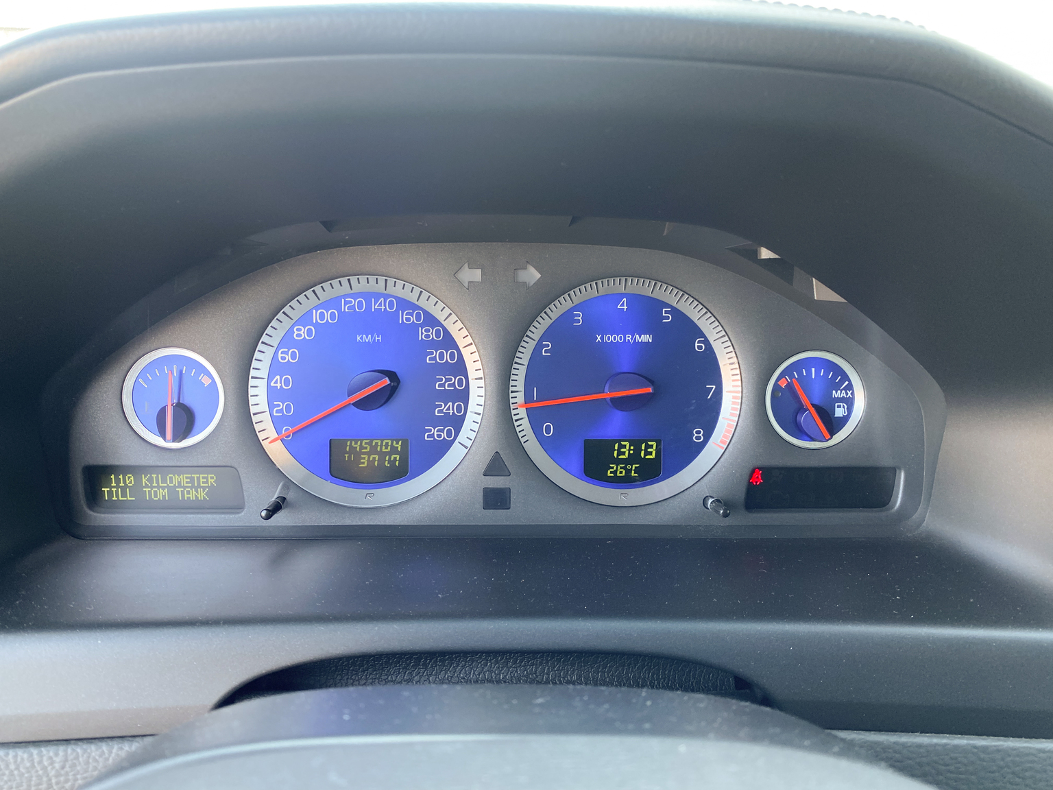 Interior image of 2005 Volvo V70 R AWD (13)