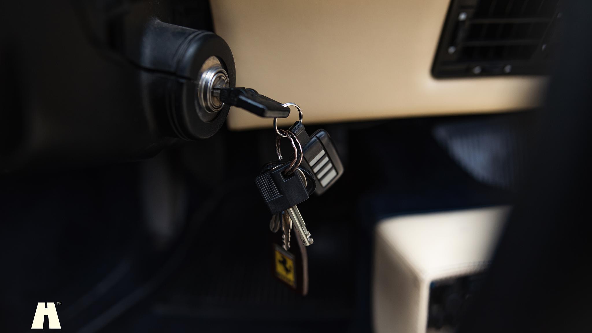 Interiörbild 1985 Ferrari Mondial Quattrovalvole Design by Pininfarina (30)