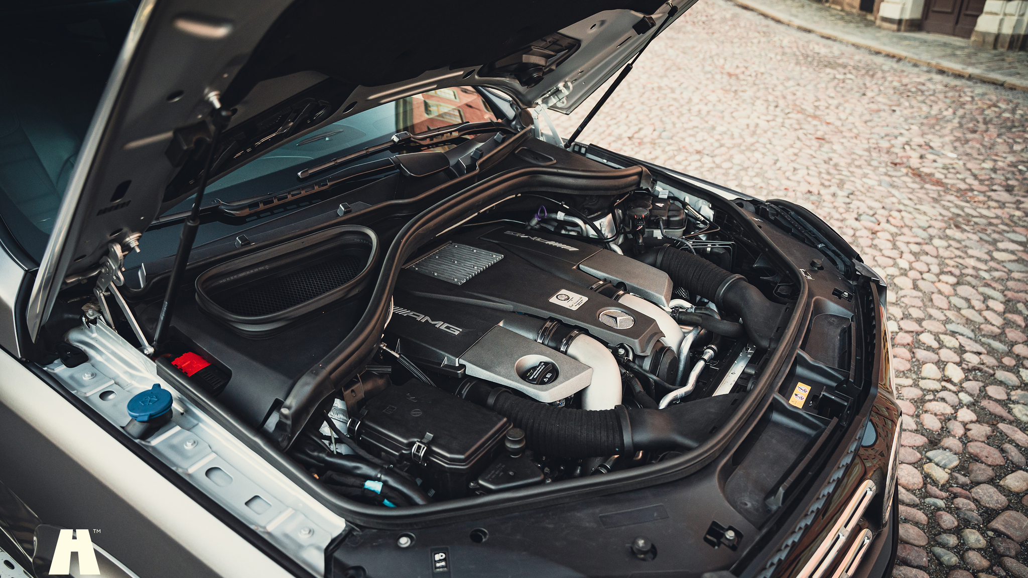 2017 Mercedes-Benz GLS 63 AMG (2), Mekanik