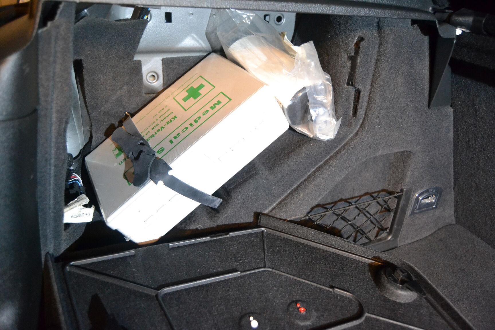 Interiörbild 2003 Volkswagen Golf R32 MK4 (14)