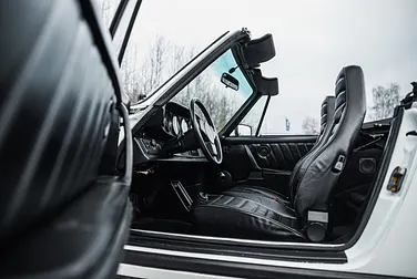 #<Image:0x00007f3ba8232f90>