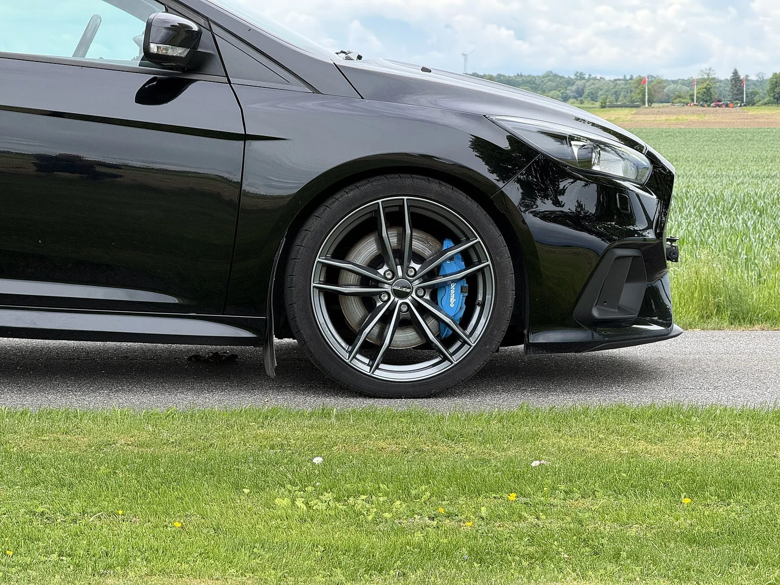 Aussenfoto 2016 Ford Focus RS (18)