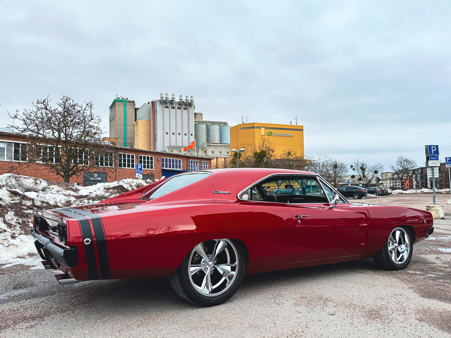 Exterior image of 1968 Dodge Charger R/T (2)