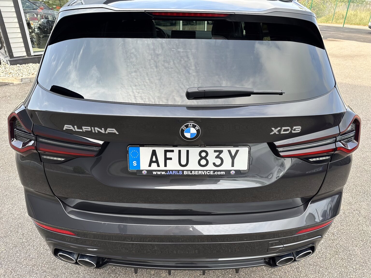 Exterior image of 2022 ALPINA XD3
