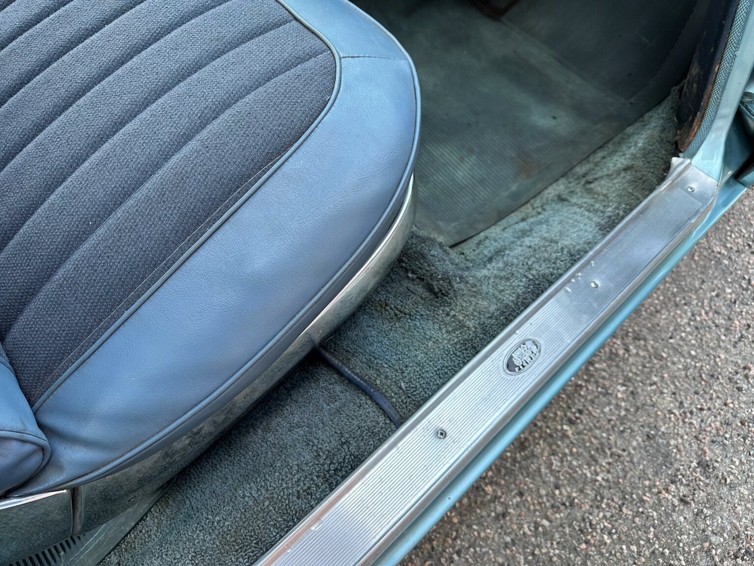 Interior image of 1963 Chevrolet Impala Sedan (36)