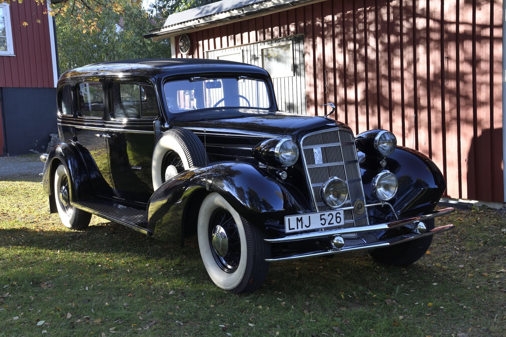 Exteriörbild på 1934 CADILLAC 355 D IMPERIAL 