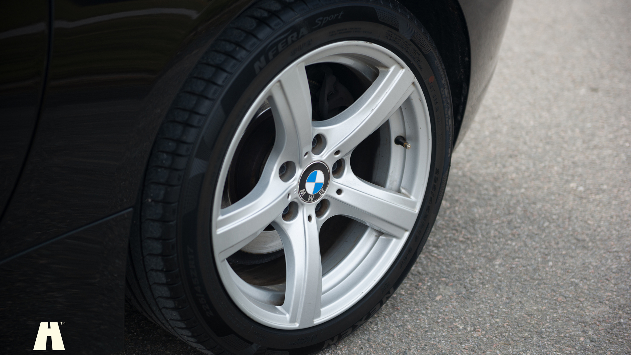 Exterior image of 2009 BMW Z4 S-Drive23i (29)