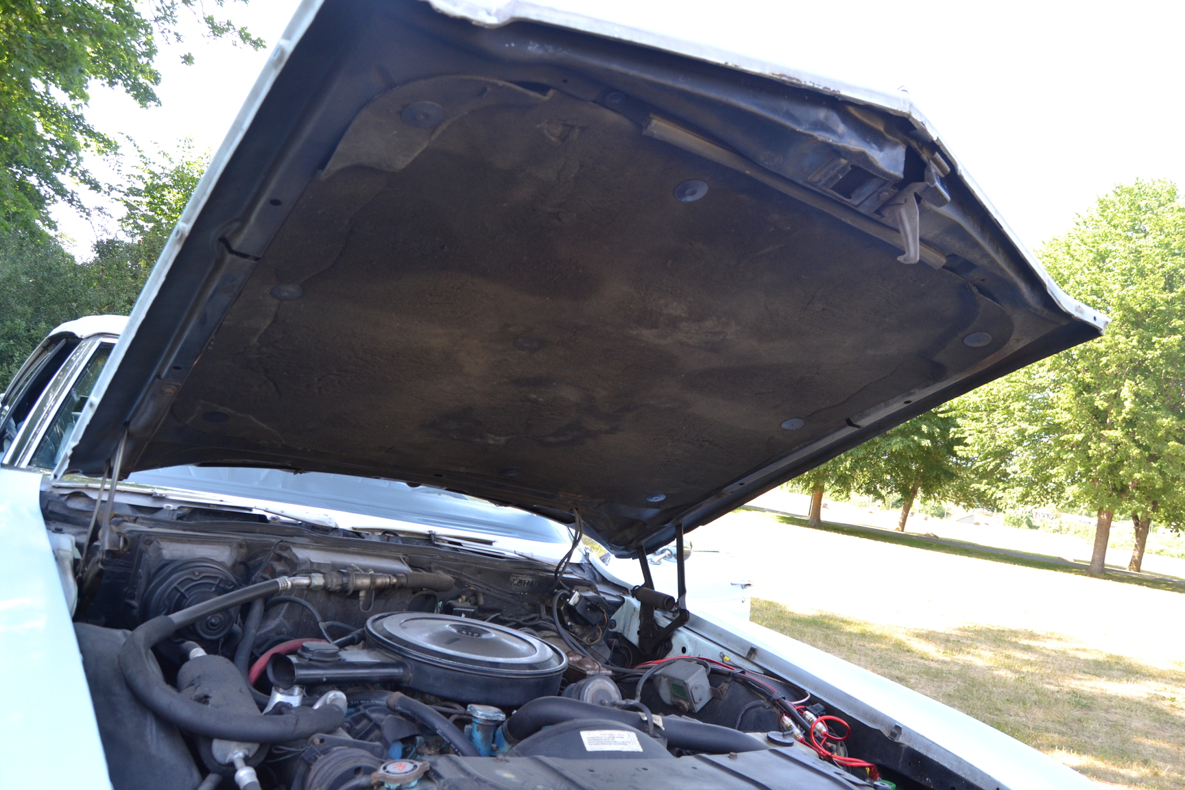 Image of 1970 Oldsmobile Ninety eight Convertible (5) mechanics