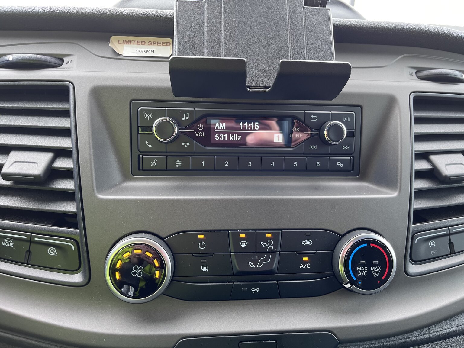 Interior image of 2022 Ford Transit fordonstransport (4)