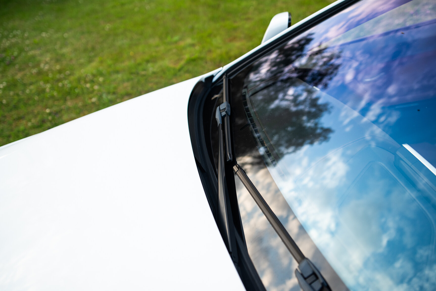 Exteriörbild på 2011 BMW 650i Cabriolet