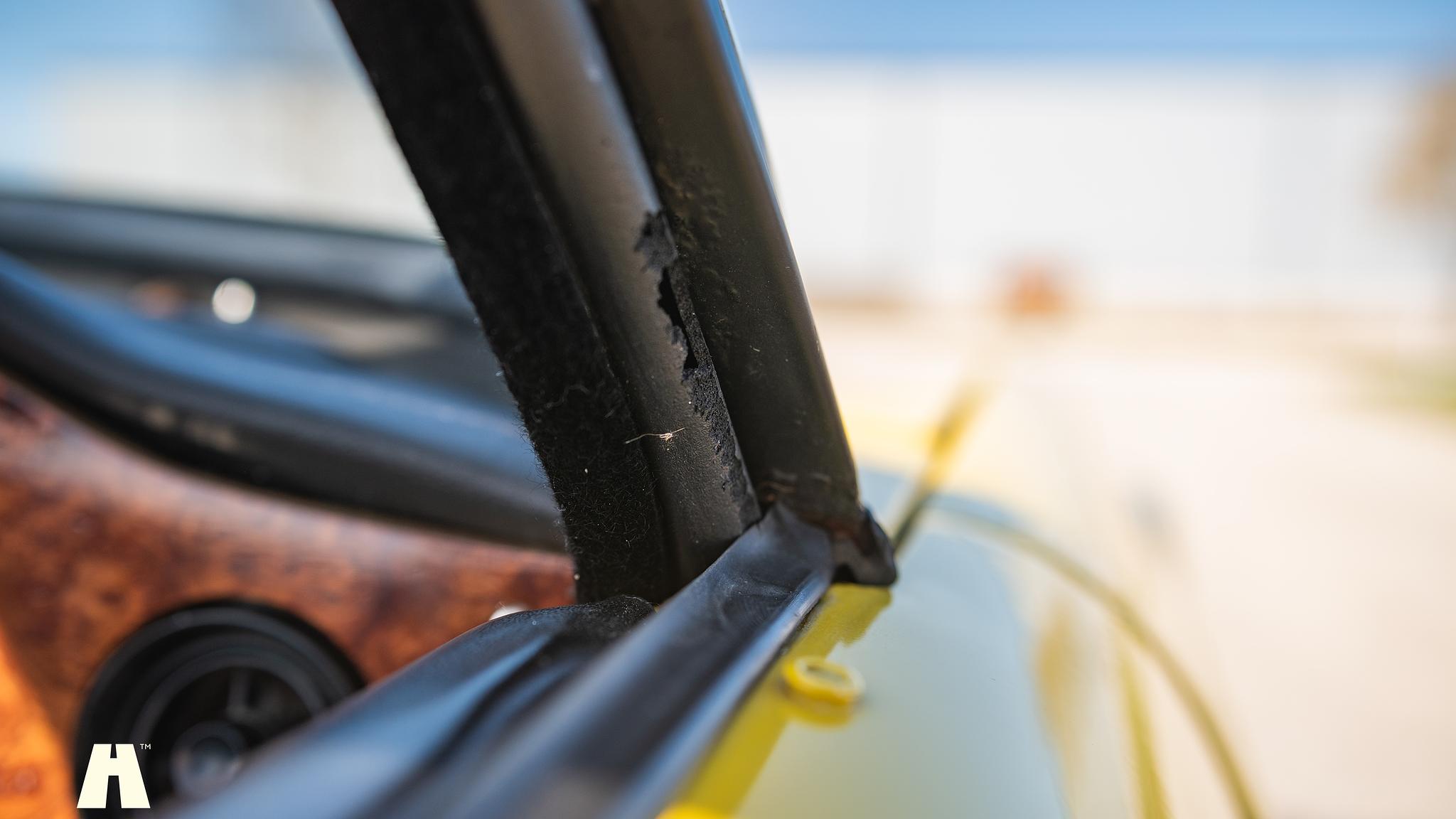 Exterior image of 1974 Triumph TR6 (116)