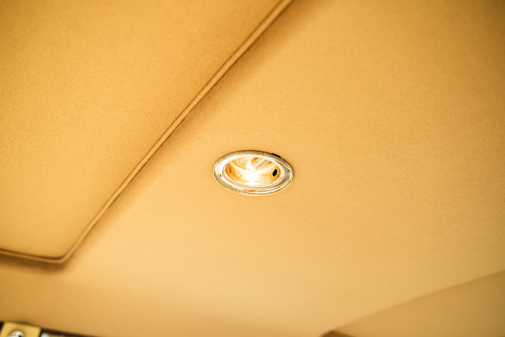 Interior image of 1960 Bentley S2 Continental 