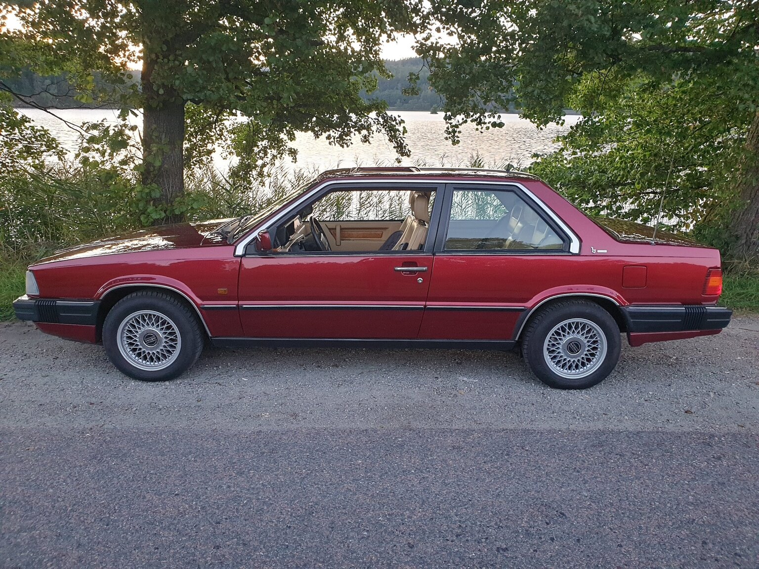 Aussenfoto 1990 Volvo 780 Bertone
