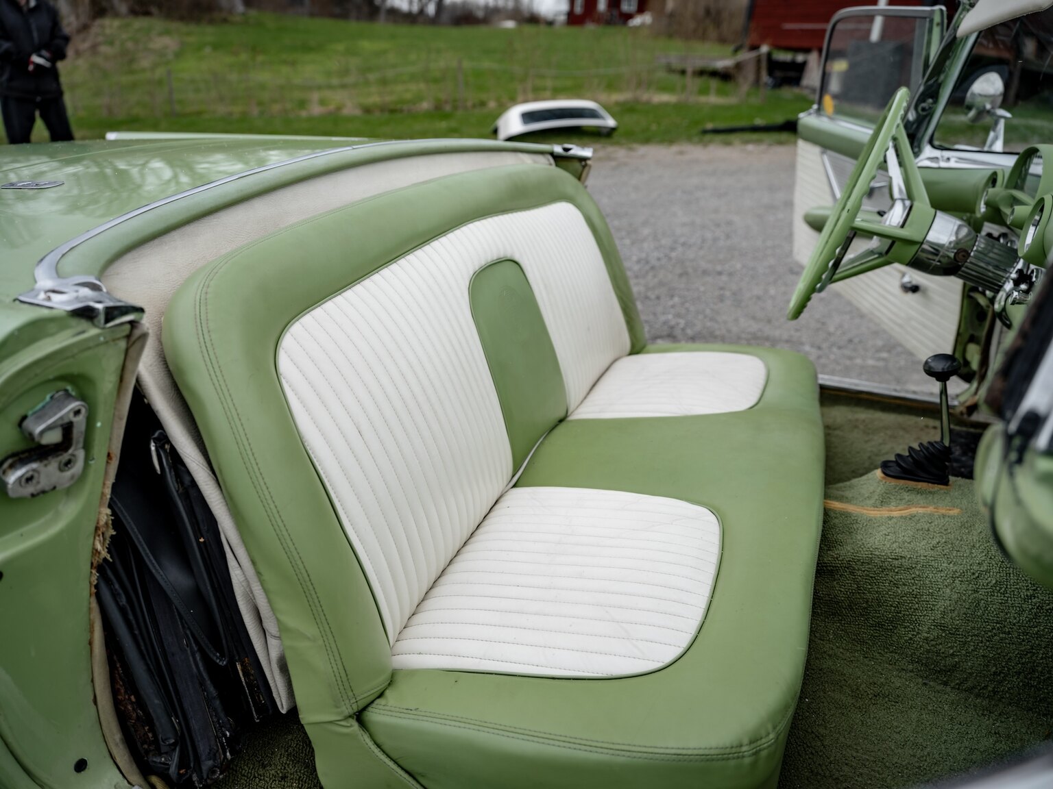 Interior image of 1956 Ford Thunderbird (25)