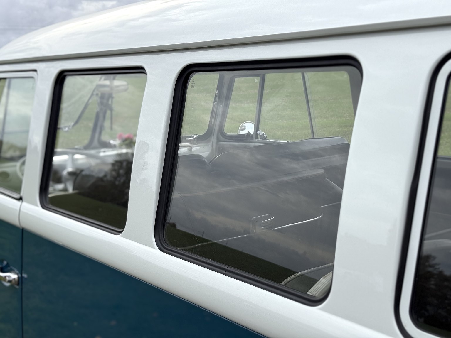 Exteriörbild på 1967 Volkswagen T1 Kleinbus