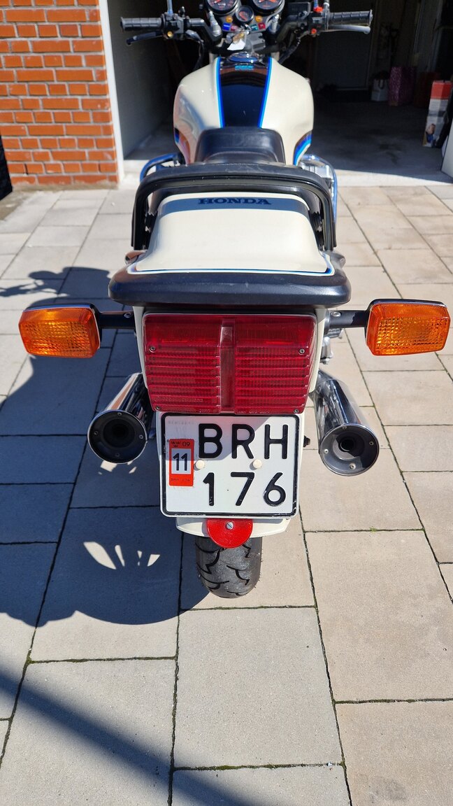 Exteriörbild på 1982 Honda CBX1000