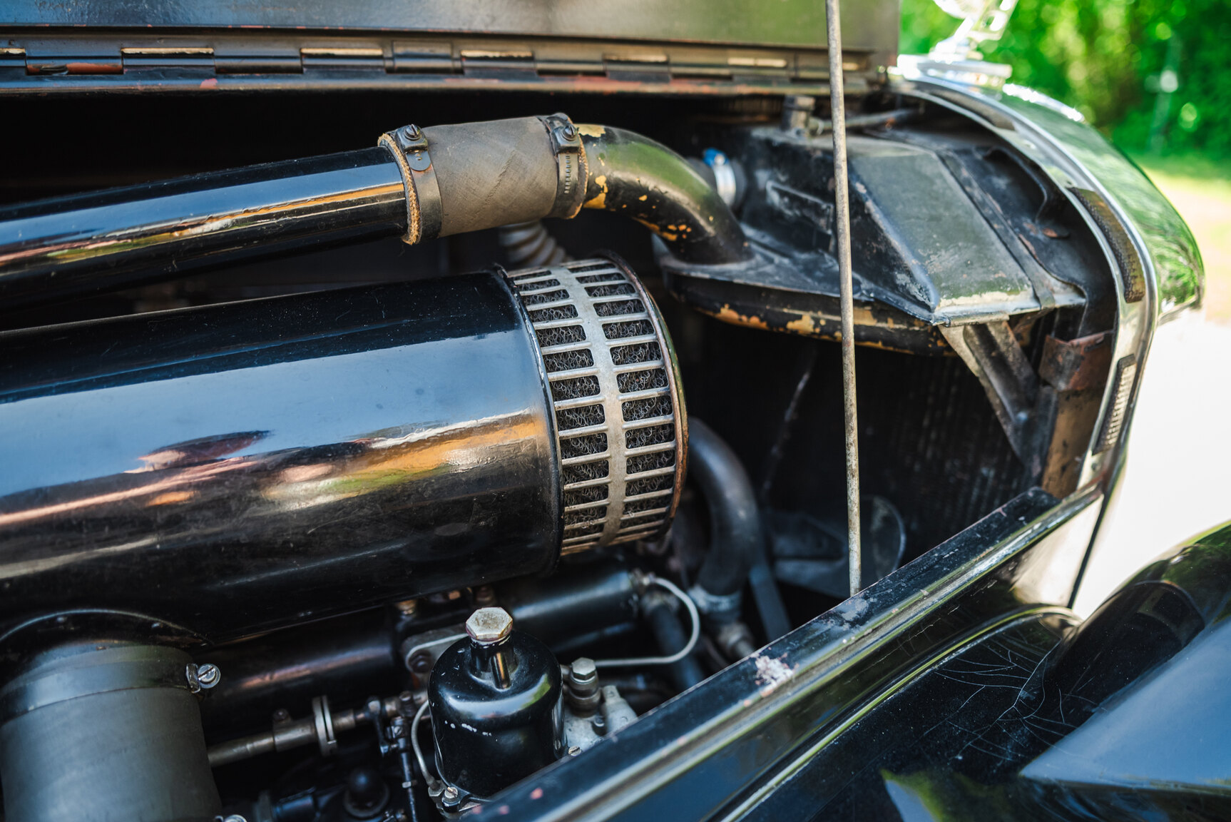 Image of 1950 Bentley 4 1/4 Litre mechanics