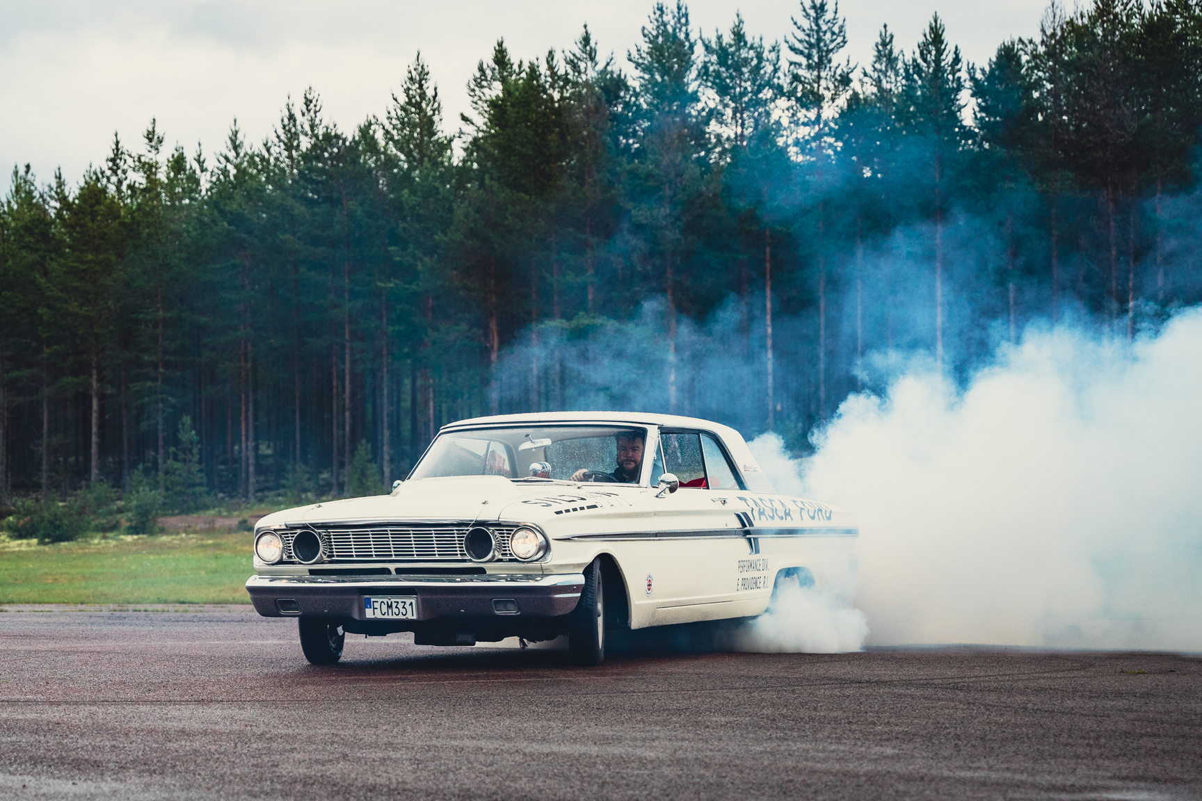 Aussenfoto 1964 Ford Fairlane 500 Sport Coupé (2)