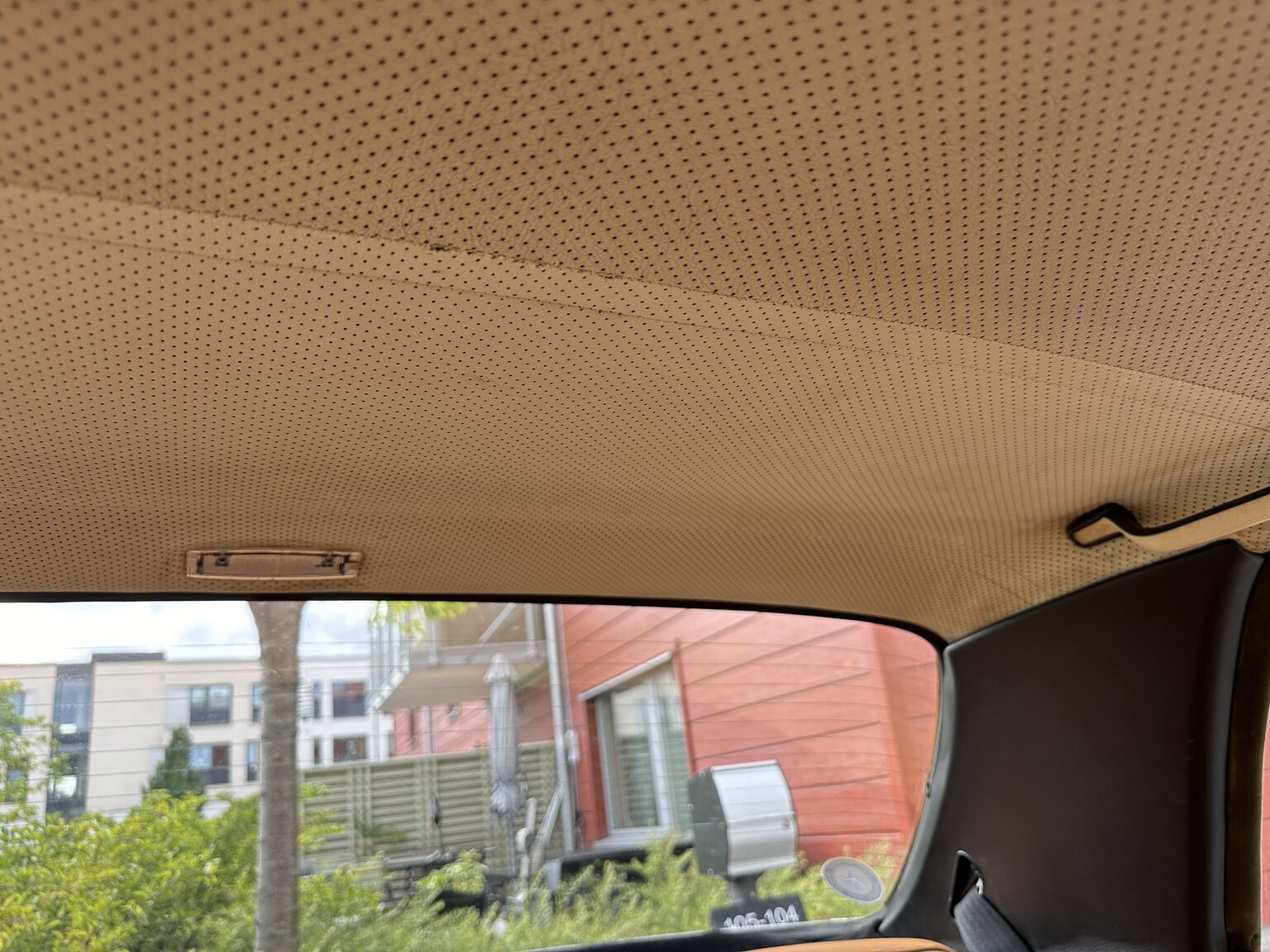 Interiörbild 1977 Mercedes-Benz 280 CE