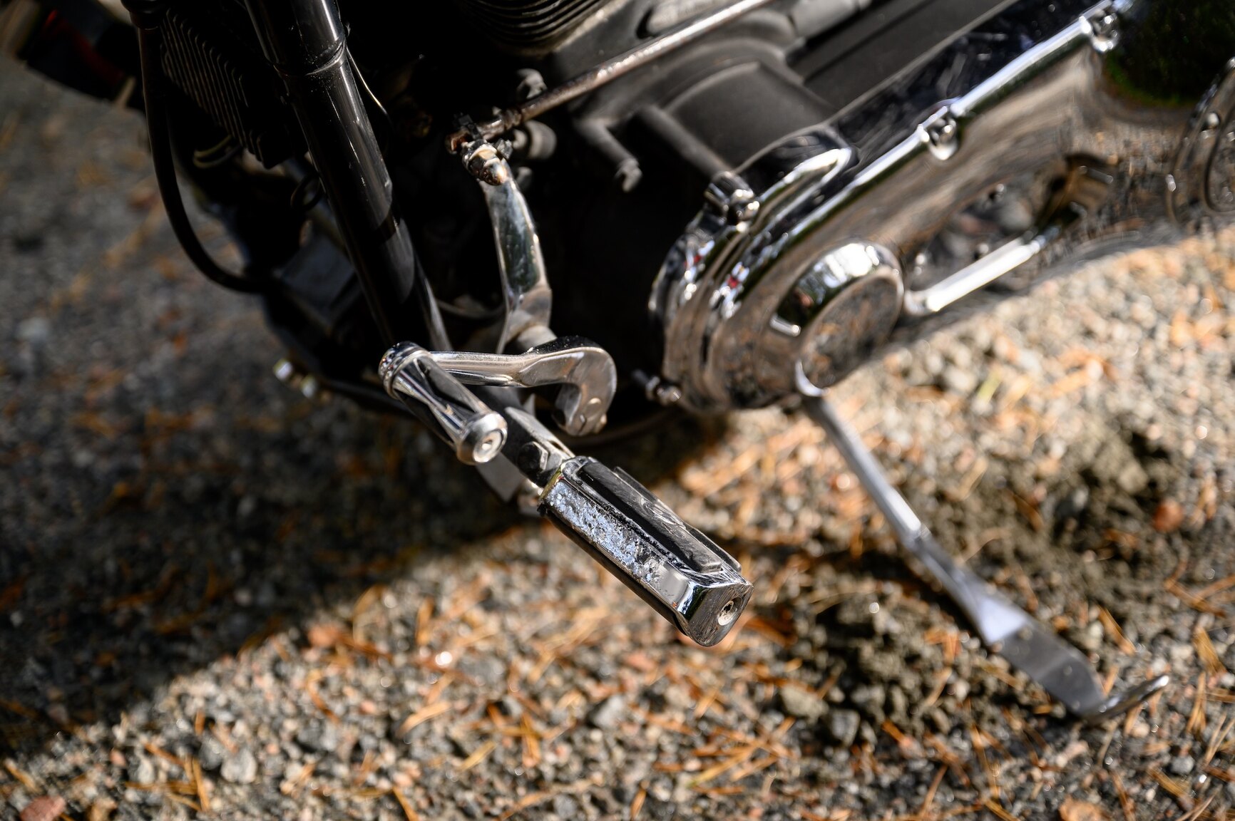 Exterior image of 2001 Harley-Davidson FXDWG 
