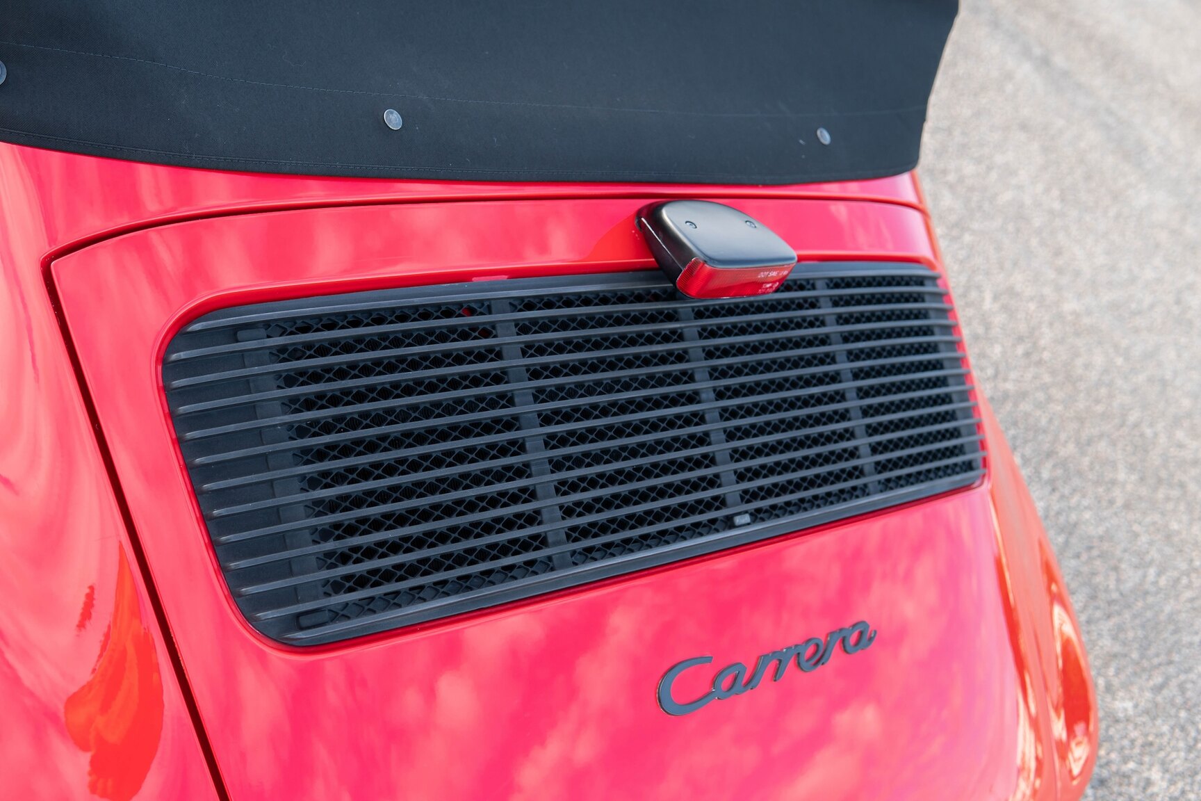 Aussenfoto 1987 Porsche 911 Carrera Cab 3.2