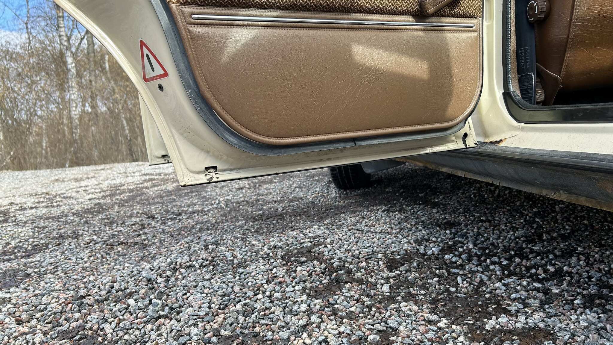 Interior image of 1987 Volvo 244