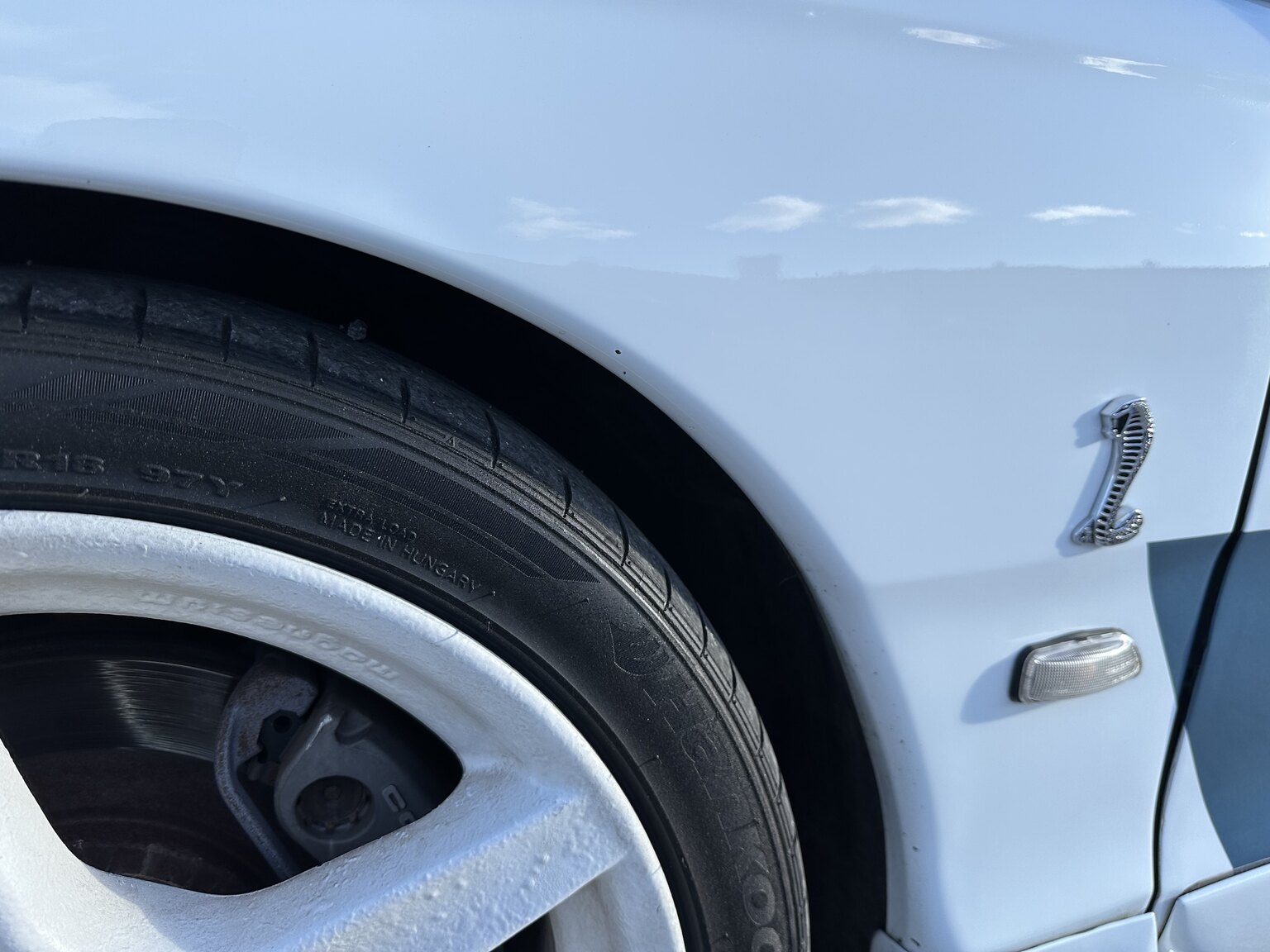 Exterior image of 1997 Ford Mustang Saleen S-281 Cobra