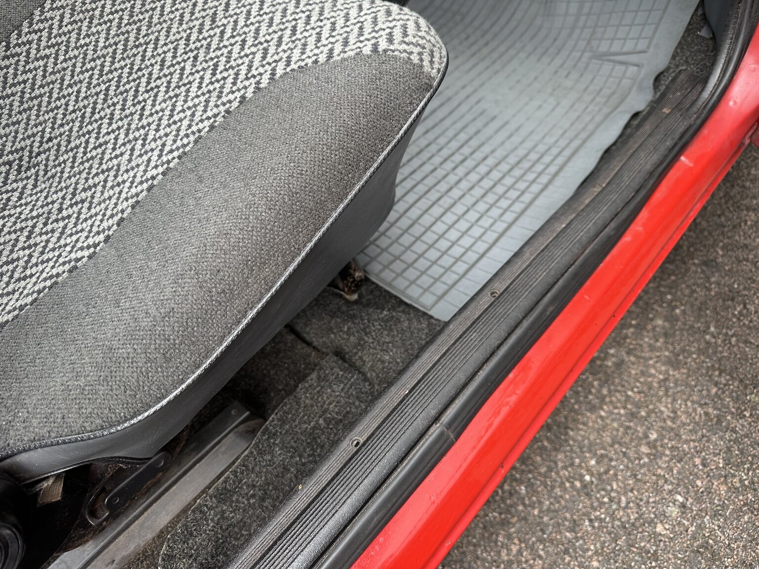 Interior image of 1983 Opel Kadett (33)