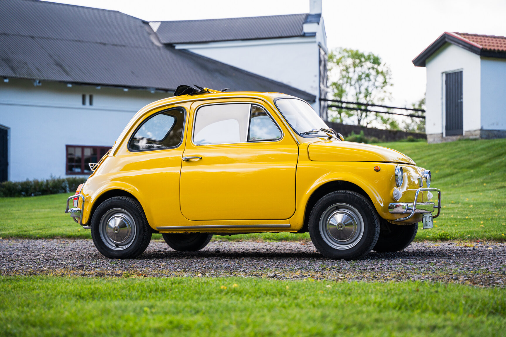 Exteriörbild på 1972 Fiat 500L