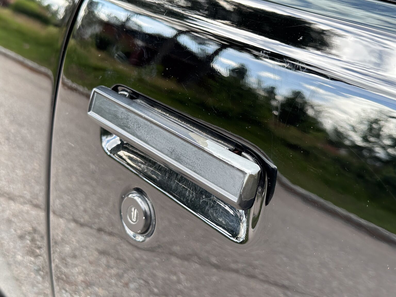 Exterior image of 1987 Buick Grand National "GNX" (57)