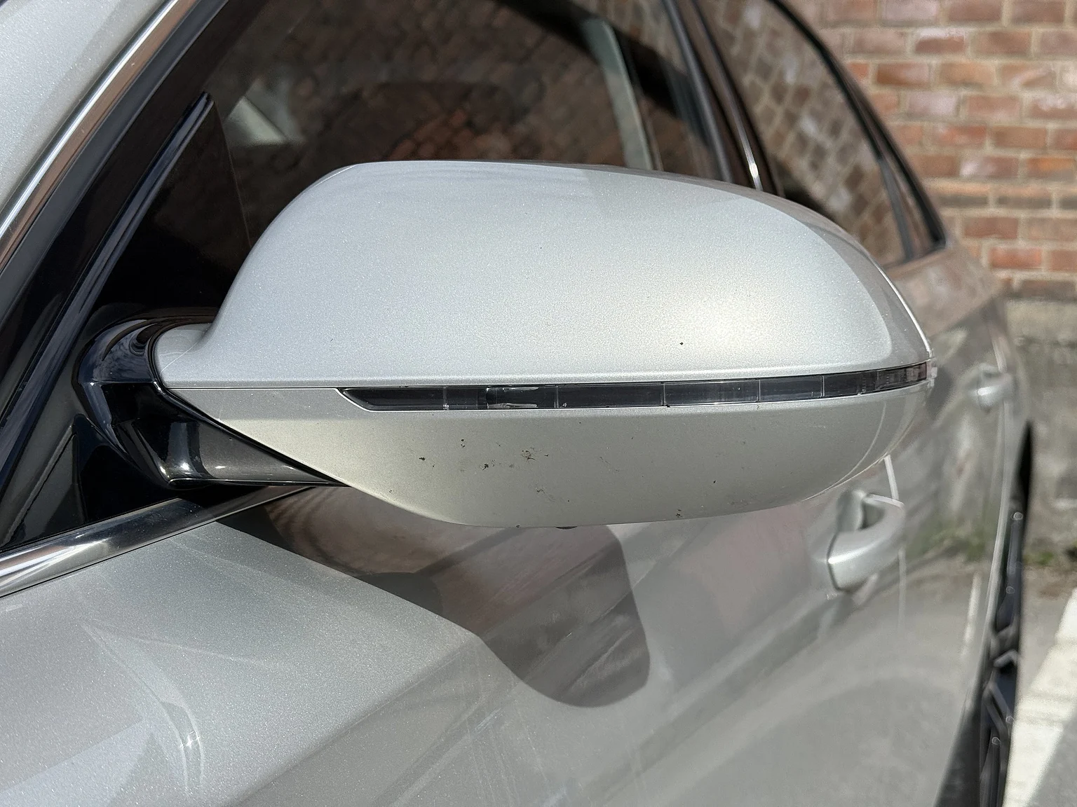 Exterior image of 2014 Audi A8 4.0 TFSI (13)