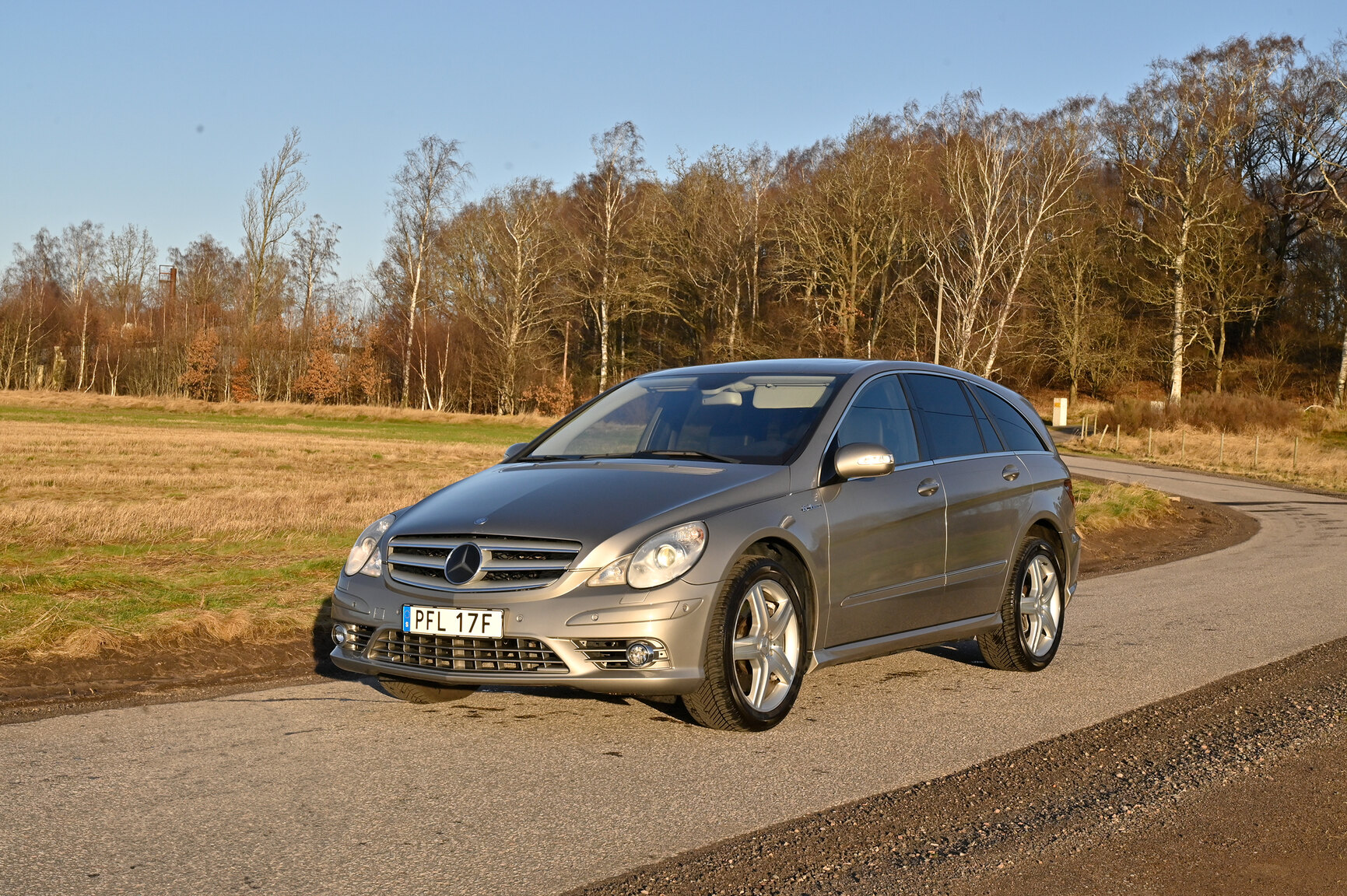 Exteriörbild på 2006 Mercedes-Benz R 63 AMG