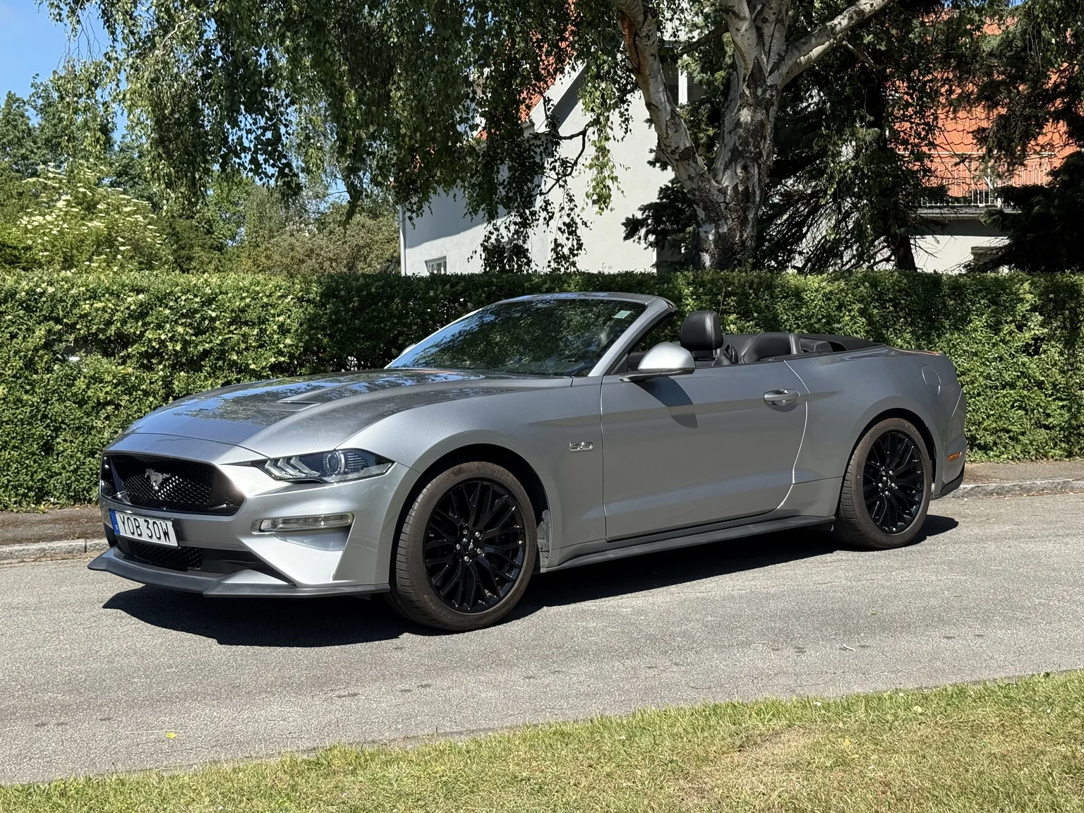 Exterior image of 2021 Ford Mustang GT Cabriolet (1)