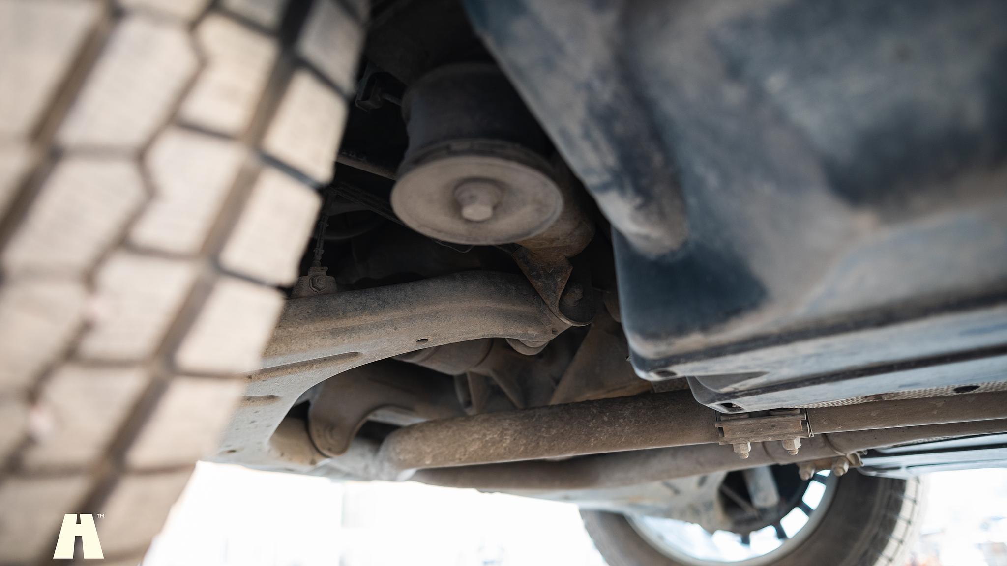 Image of 2012 Land Rover Range Rover Westminster TDV8 (L322) mechanics