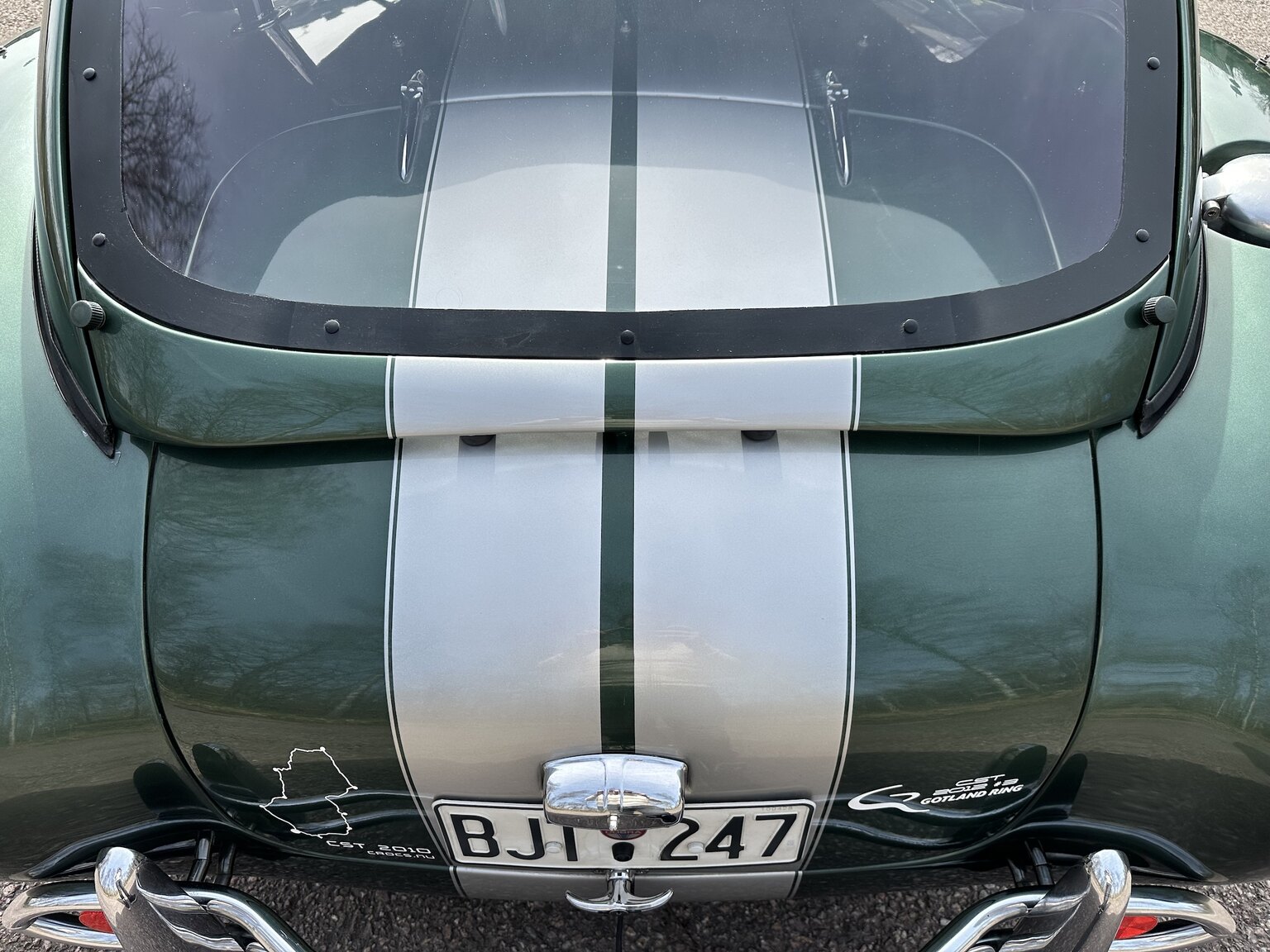 Exteriörbild på 2008 AC Cobra replica