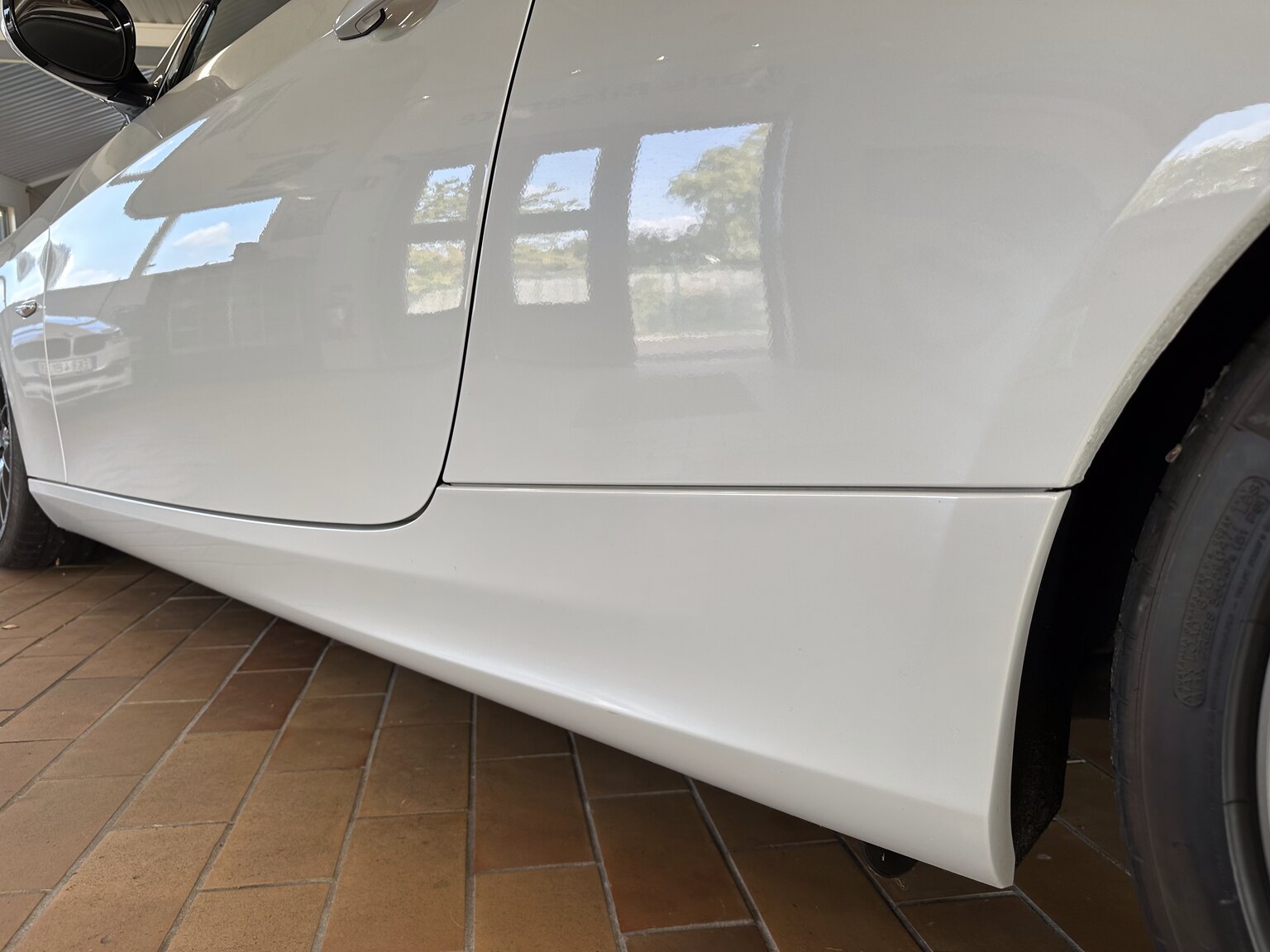 Exterior image of 2012 ALPINA B3 GT3 Switch-Tronic