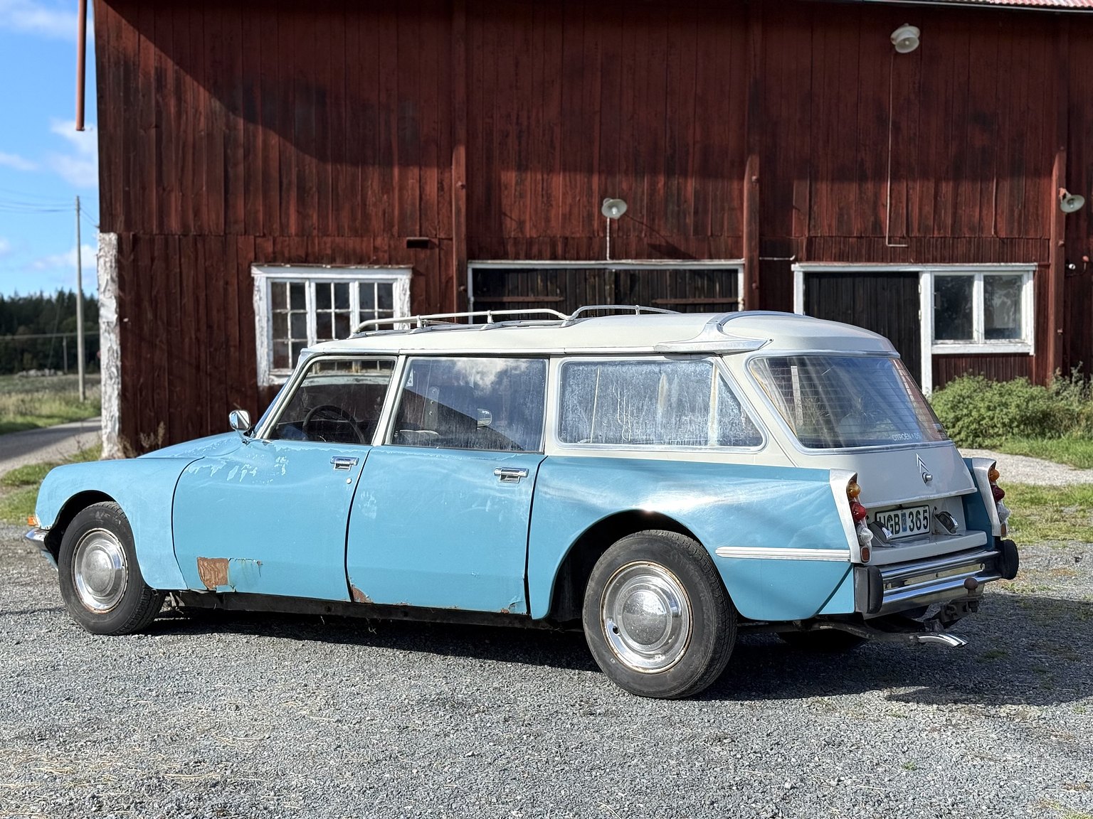 Exteriörbild på 1974 Citroën ID 20 Break 2.0