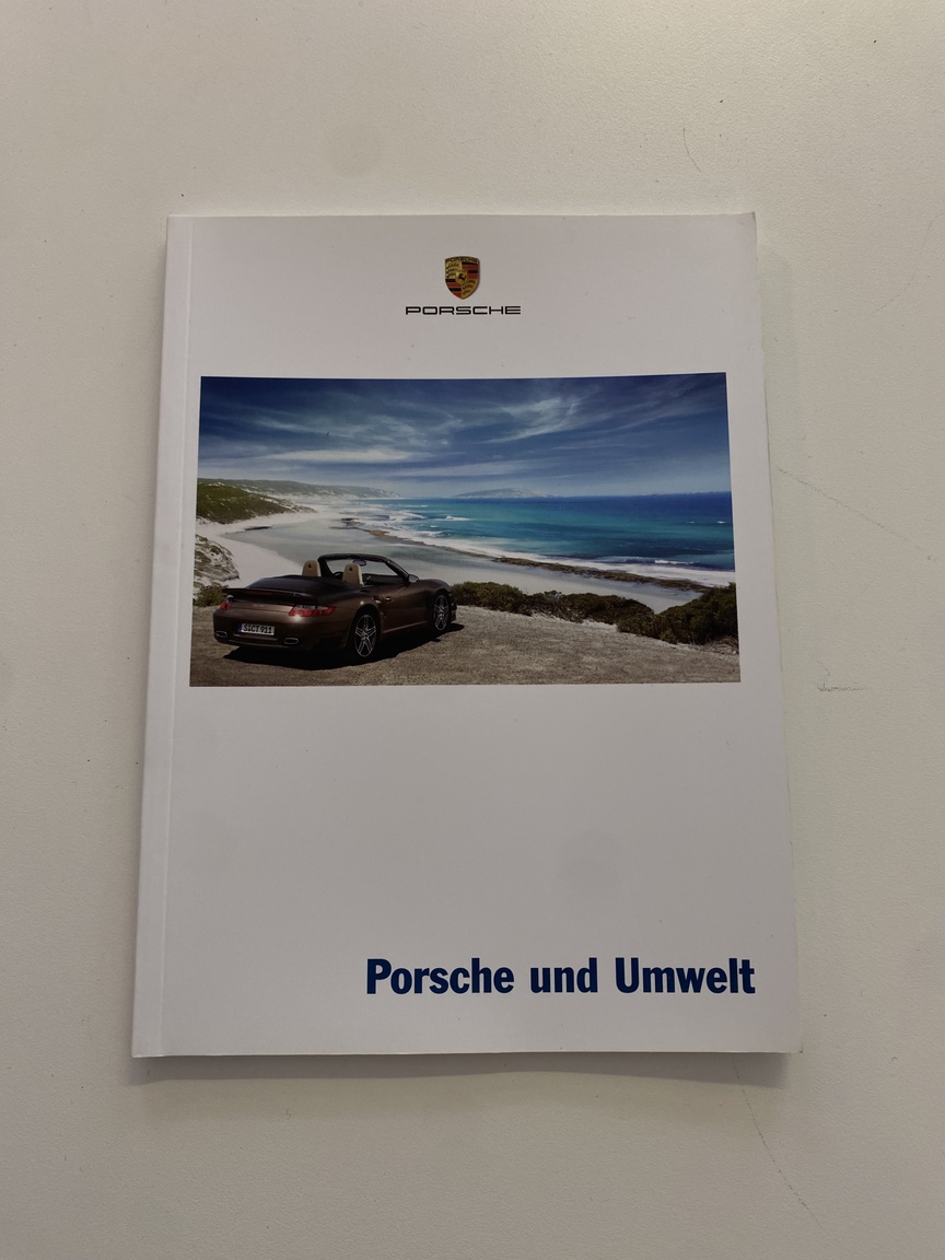 Documentation for 2009 Porsche 997.2 C2S Manuell (19)