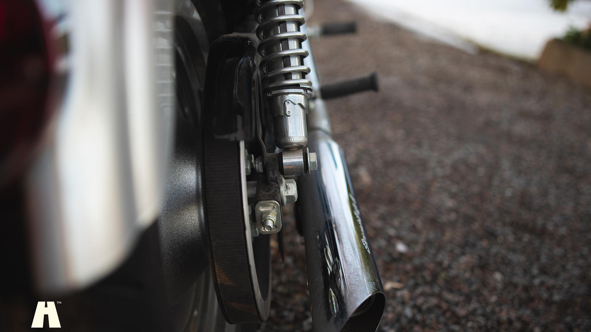 Image of 2003 Harley Davidson Sportster 1200C 100th Anniversary Edition mechanics